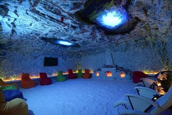 These Dublin salt caves look like the ultimate way to relax