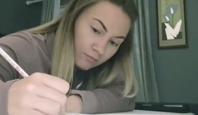 WATCH: Irish comedian pens hilarious letter to Penney’s set to the tune of Eminem’s Stan