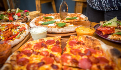 Dublin pub giving anyone named Mark or Mora free pizza this weekend