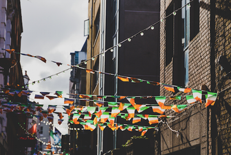 Councillor calls for social distancing wardens after controversial weekend scenes