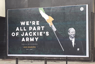 Dublin venue puts up huge billboard tribute to Jack Charlton