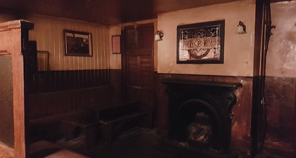 Dublin pubs react to their reopening being postponed for a third time