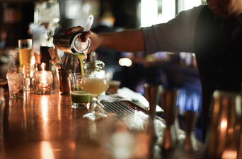 NPHET official gives reasoning behind recommended closure of Dublin pubs and restaurants