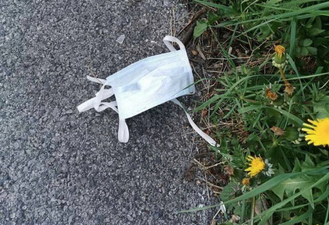 ‘We still see them in bushes and trees’ – Council reminds Dubliners to dispose of masks safely