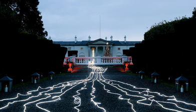 ‘River of Light’ at Áras an Uachtaráin to stay as sign of solidarity