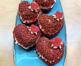 Dublin coffee shop unveils incredible Valentine’s selection of cakes