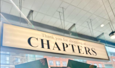 Chapters opens a new online pop-up shop ahead of Christmas!