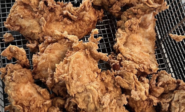 Chicken fingers and smash burgers collide at this new Harold’s Cross spot