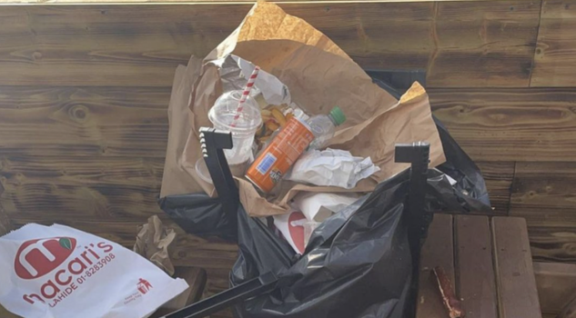 malahide café littering