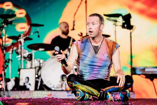 ticketmaster crashes coldplay